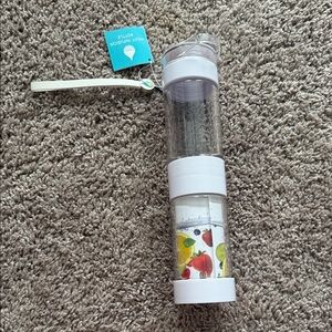 Fruit Infusion Bottle - Clear with White Trim